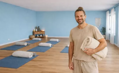 Selbstständig als Yoga Nidra Trainer: Chancen und Herausforderungen