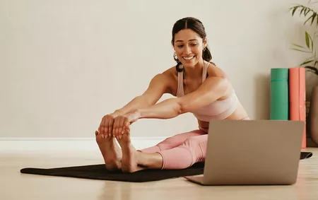 Yoga Trainer Ausbildung Live Online Beschreibungsbild 1